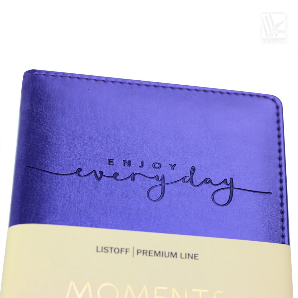 Книга для записей Moments поможет запечатлеть восхитительные, чудесные моменты каждого дня.